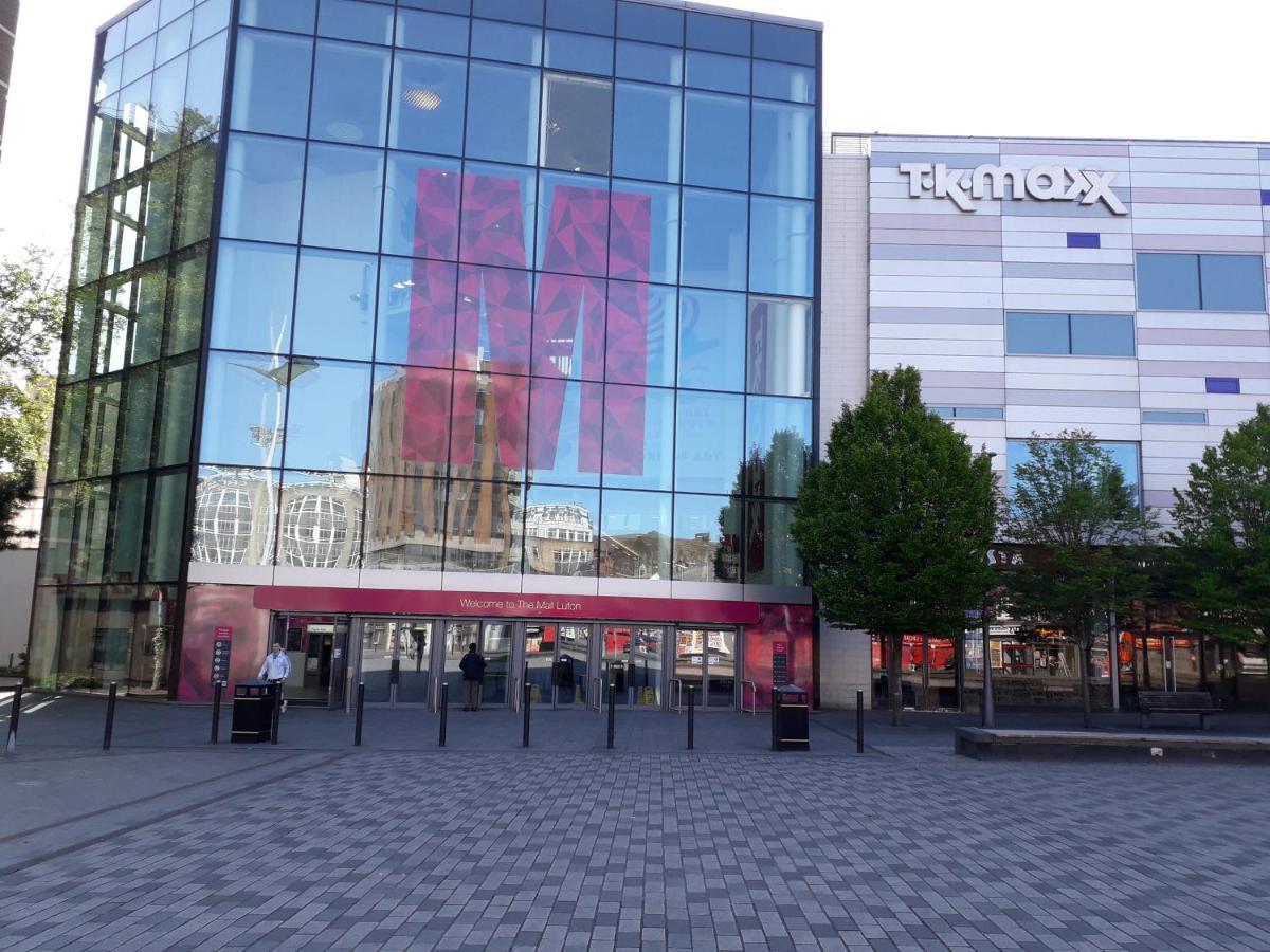 Luxury And Stylish 2 Bedroom Apartment With En-Suite Luton  Exterior photo